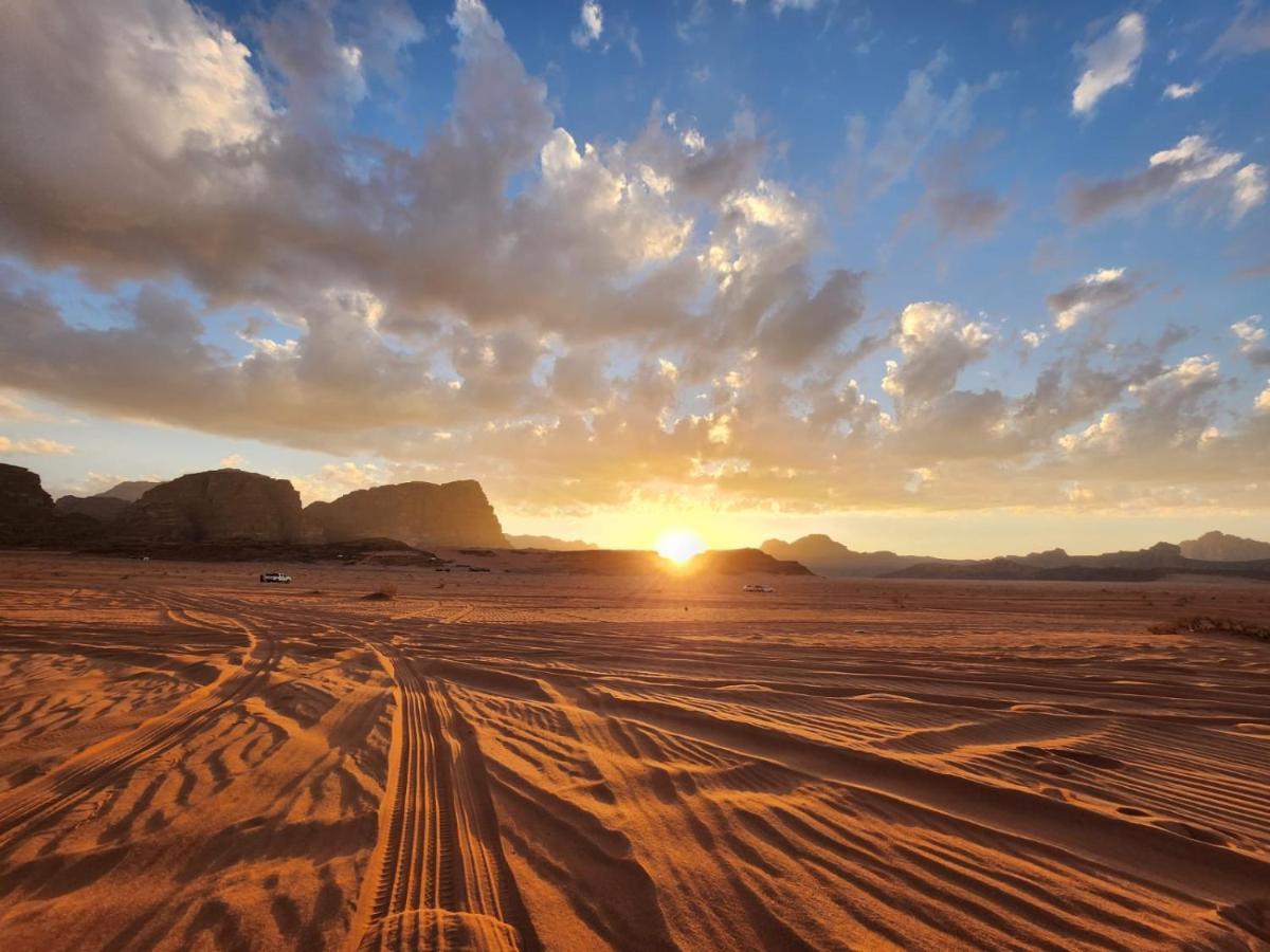 White Desert Camp Wadi Rum Exterior photo